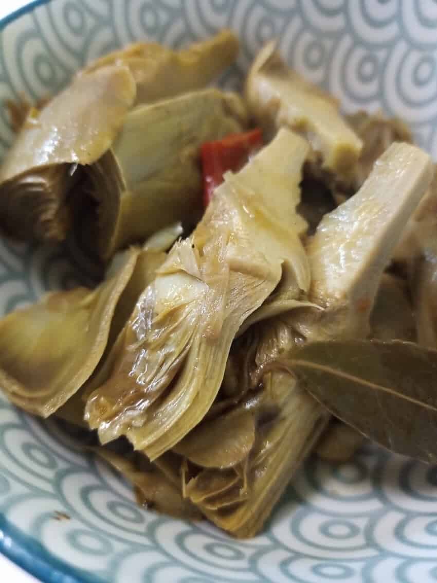 Alcachofas en salsa